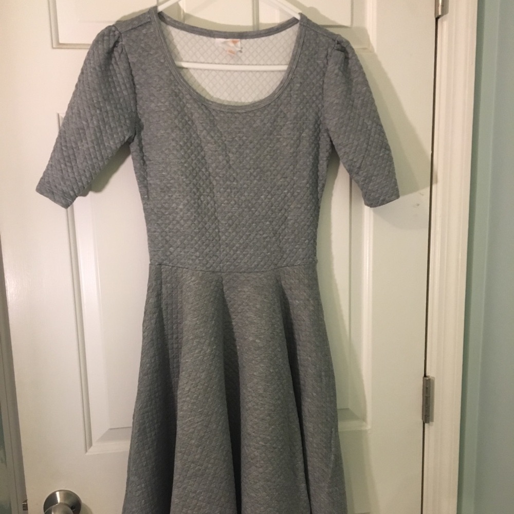 LuLaRoe Nicole xs grey dress